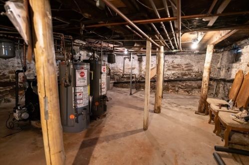 193 Union St, Lawrence MA 01843-1609 exterior