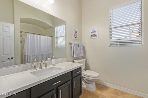 26518 51st Dr, Phoenix AZ  85083-1274 exterior