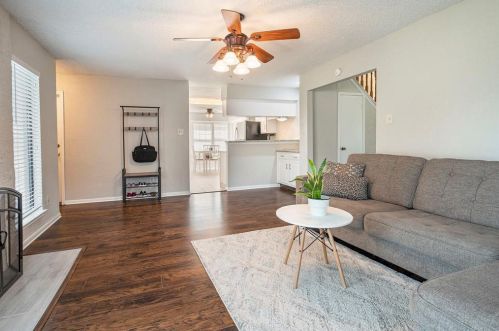 510 Country Vw Ln, Garland TX 75043-5614 exterior