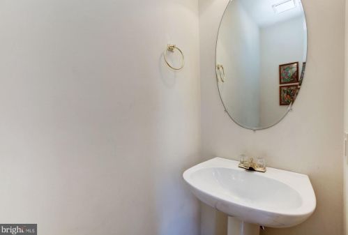 5207 Lightfoot Path, Columbia MD 21044-1100 exterior