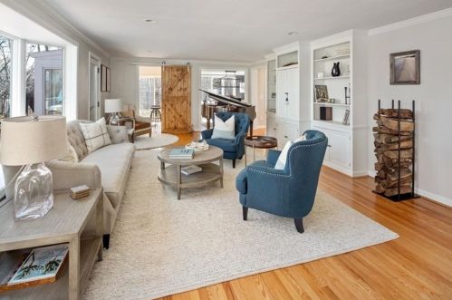 36 Hersey St, Hingham MA exterior