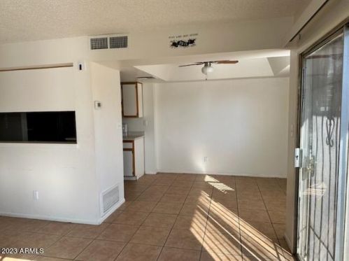 4006 44th St, Phoenix AZ  85040-2059 exterior