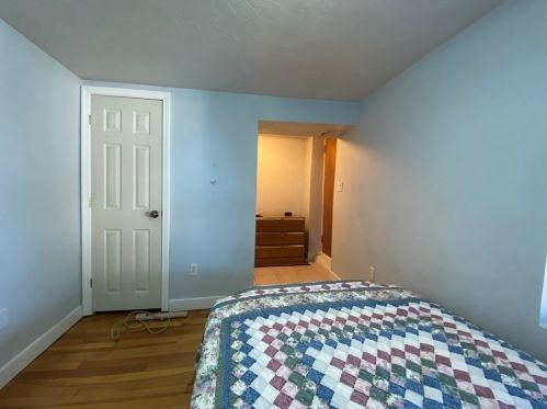 453 Lk Ave, Worcester MA 01604-1366 exterior