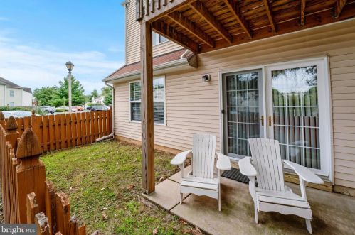 1110 Tristram Cir, West Deptford NJ 08051-2243 exterior