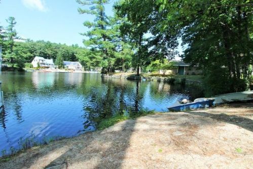 376 Beachview Dr, Winchendon MA  01475-2334 exterior