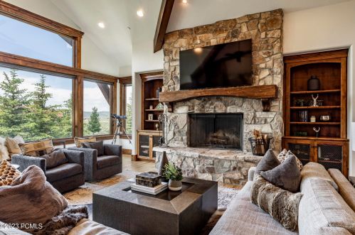 2366 Westview Trl, Park City UT 84098-6342 exterior