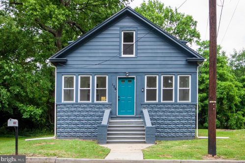 156 Turkey Hill Rd, West Deptford NJ  08093-2312 exterior