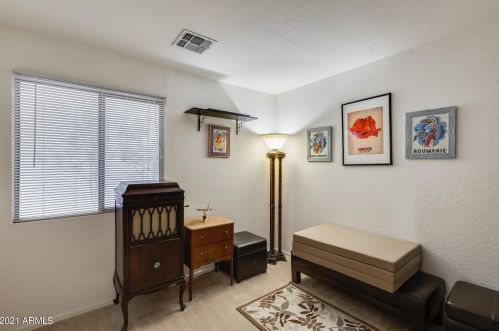 3127 Alta Vista Rd, Phoenix AZ 85041-5211 exterior