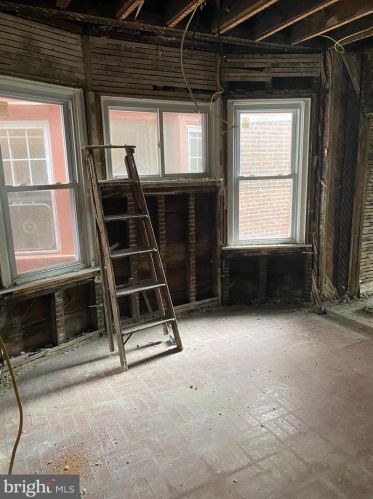 4916 Chestnut St, Philadelphia PA  19139-3516 exterior