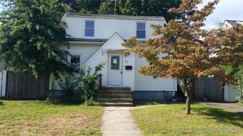 109 Carteret Ave, Carteret NJ  07008-2553 exterior