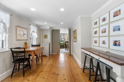 93 Riv Rd, Topsfield MA 01983-2111 exterior