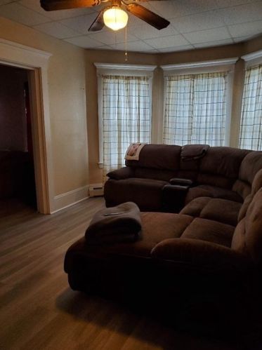 335 Ashley Blvd, New Bedford MA 02746-1864 exterior