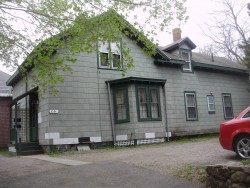 24 Richardson St, Newton, MA 02458-1914