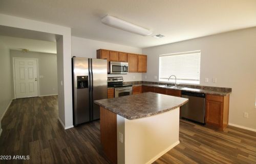 6217 31st Dr, Phoenix AZ  85041-5205 exterior