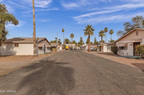 2416 Coolidge St, Phoenix AZ 85015-4016 exterior