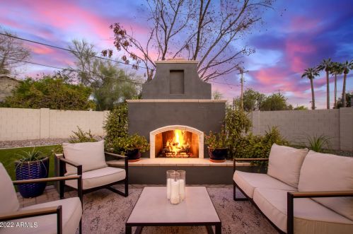 3819 41 Pl, Phoenix AZ 85044-1331 exterior