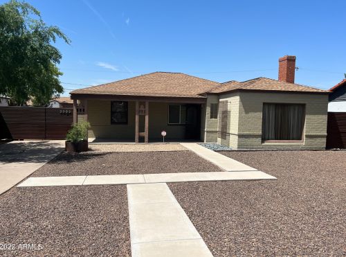 2932 17 Dr, Phoenix AZ 85045-1623 exterior