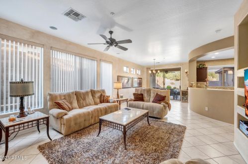 41515 Chase Oaks Way, Phoenix AZ 85086-1888 exterior