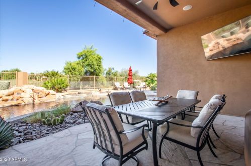 22843 54th St, Phoenix AZ  85054-7199 exterior