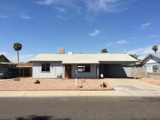 8014 Minnezona Ave, Phoenix AZ  85033-1256 exterior