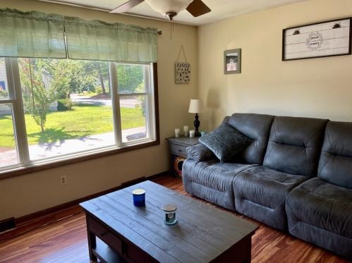 2192 Washington St, East Bridgewater, MA 02333-2542