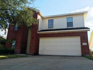 18211 Brightwood Park Ln, Richmond TX  77407-2296 exterior