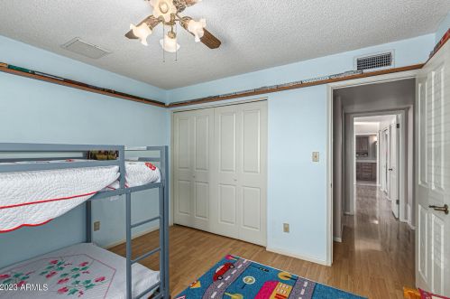 10052 42 Dr, Phoenix AZ 85053-5347 exterior