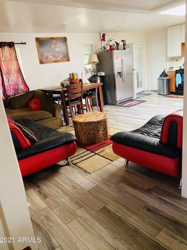 4109 Catalina Dr, Phoenix AZ 85031-3841 exterior