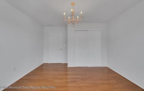 111 Picadilly Dr, Jackson Twp NJ  08527-1290 exterior