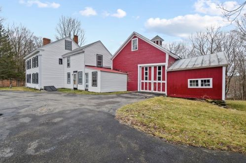 90 Mechanic St, Barre MA exterior