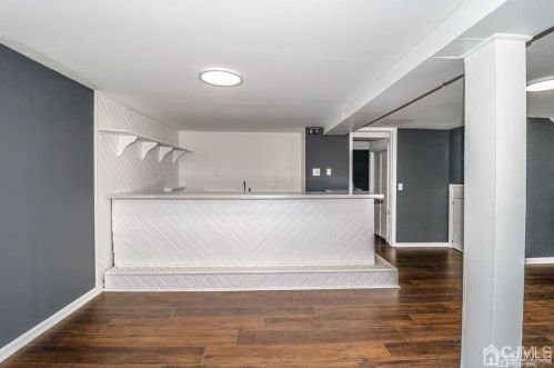 25 Fillmore Ave, Carteret NJ  07008-2238 exterior