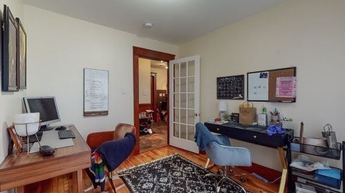 25 Circuit Ave, Worcester MA 01603-2159 exterior