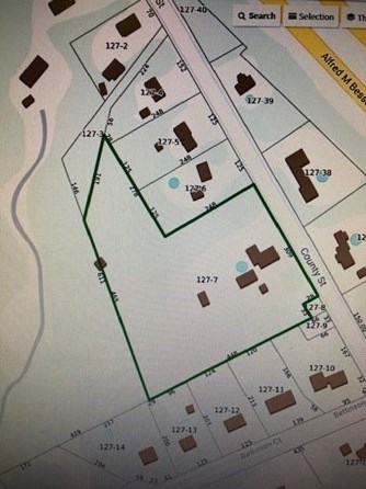 1745 County St, Taunton, MA 02718-1306