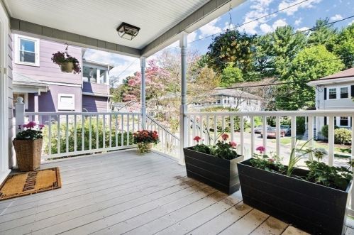 86 Warwick Rd, Newton, MA 02465-1724