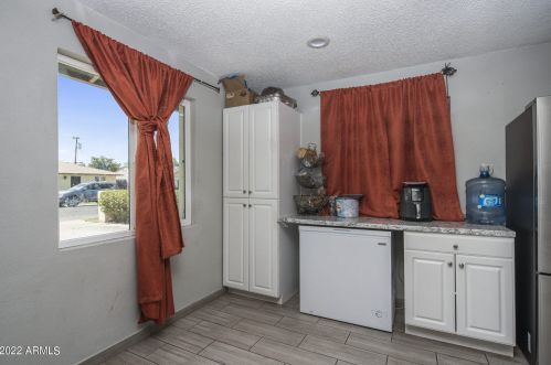 3802 Catalina Dr, Phoenix AZ 85015-6025 exterior