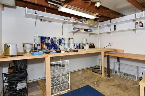 150 Donnellan Cir, Weymouth MA  02191-1763 exterior