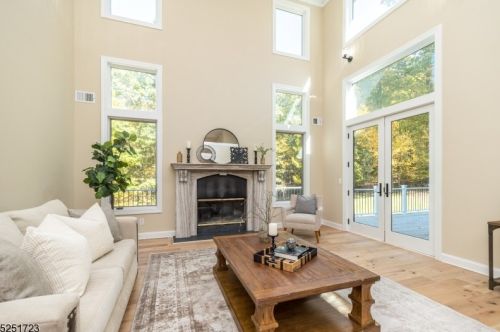 2 Kelsey Farm Rd, Milford NJ 08848-2164 exterior