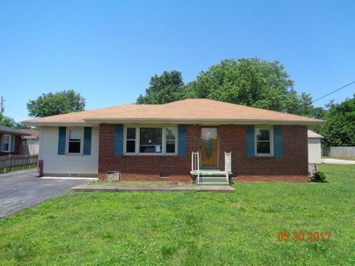 902 Sanderson Dr, Hopkinsville KY  42240-2558 exterior