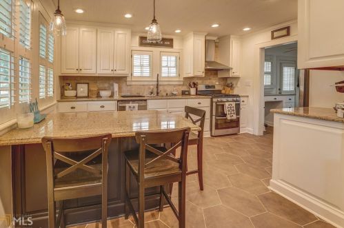 945 College Ave, Conyers GA 30012-4423 exterior