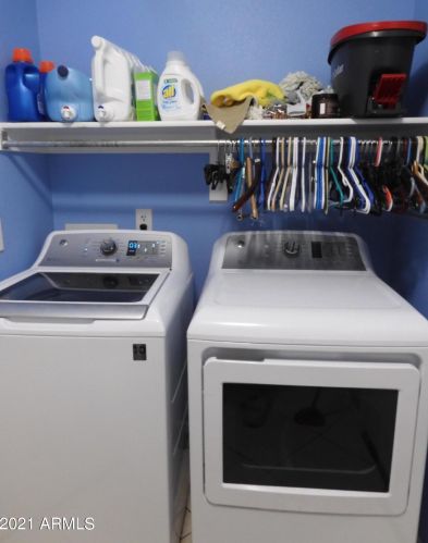 18611 22nd St, Phoenix AZ  85024-3078 exterior