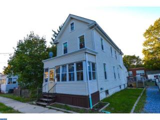 657 Cherry St, West Deptford NJ  08096-1609 exterior