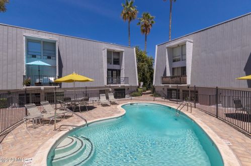 3416 44th St, Phoenix AZ 85018-6050 exterior