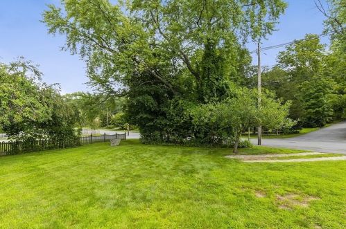 87 Gardner St, Groveland MA 01834-1141 exterior