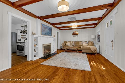 410 Belmont Ave, Tinton Falls, NJ 07712-4706