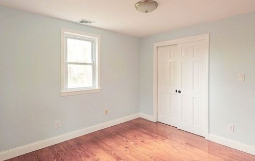 56 Pine Cliff Rd, Weymouth MA  02189-1910 exterior