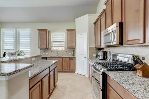 418 Conchola Ln, Richmond TX 77469-1823 exterior