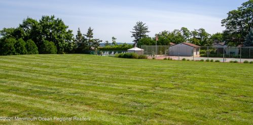 6 Tower Hl Dr, Tinton Falls NJ 07701-2473 exterior