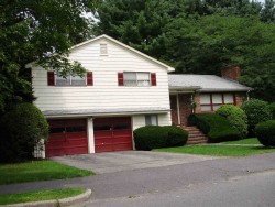 98 Brandeis Rd, Newton, MA 02459-2744