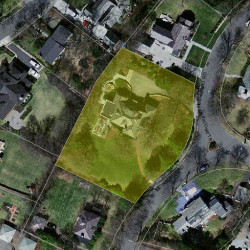 27 Metacomet Rd, Newton MA  02468-1418 aerial view