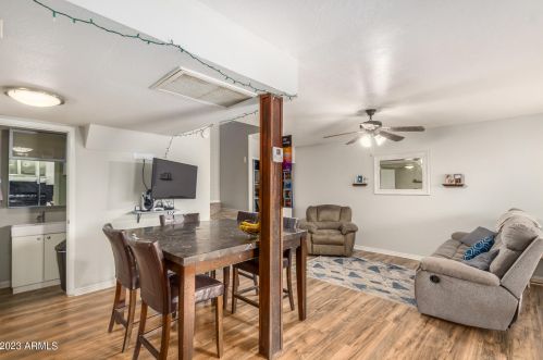 8427 34th Ave, Phoenix AZ  85051-5952 exterior